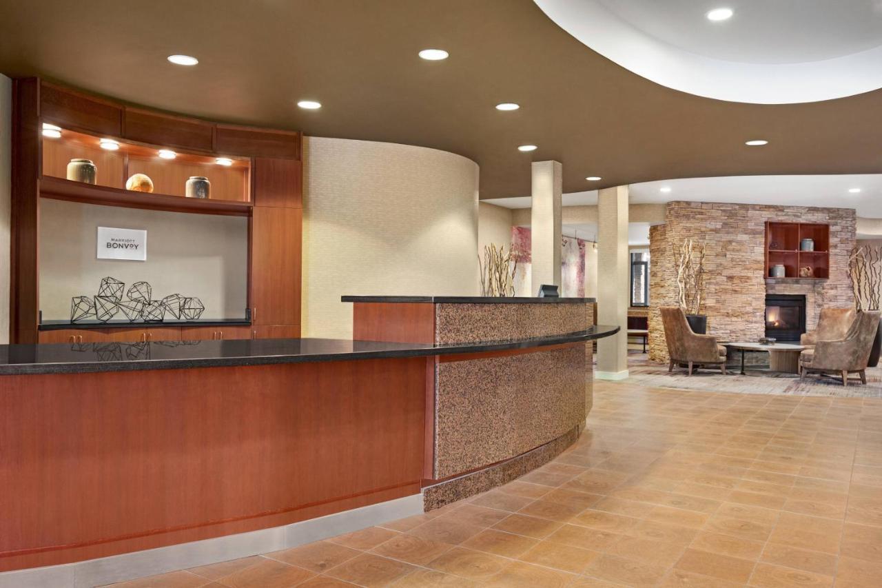 Готель Courtyard By Marriott Sacramento Фолсом Екстер'єр фото