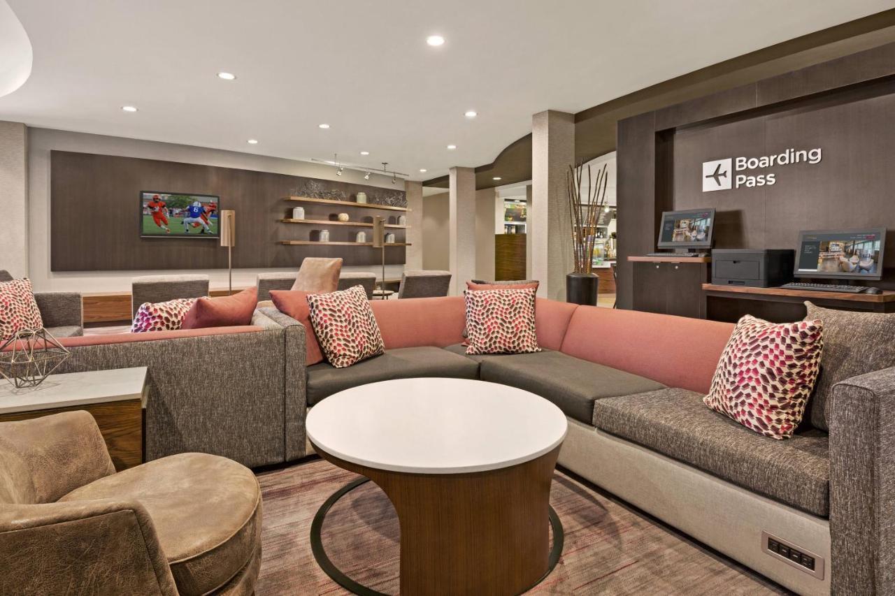 Готель Courtyard By Marriott Sacramento Фолсом Екстер'єр фото