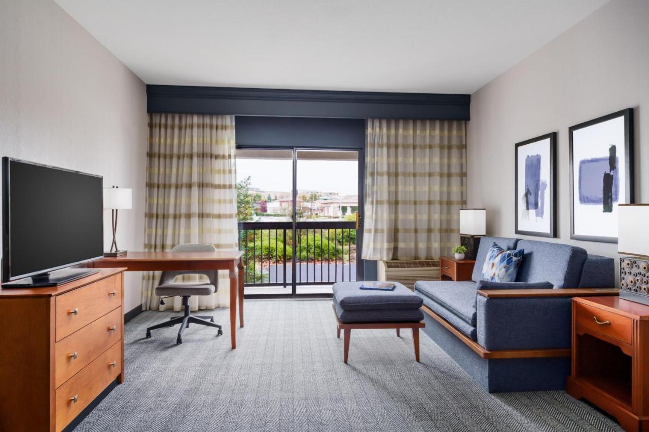 Готель Courtyard By Marriott Sacramento Фолсом Екстер'єр фото